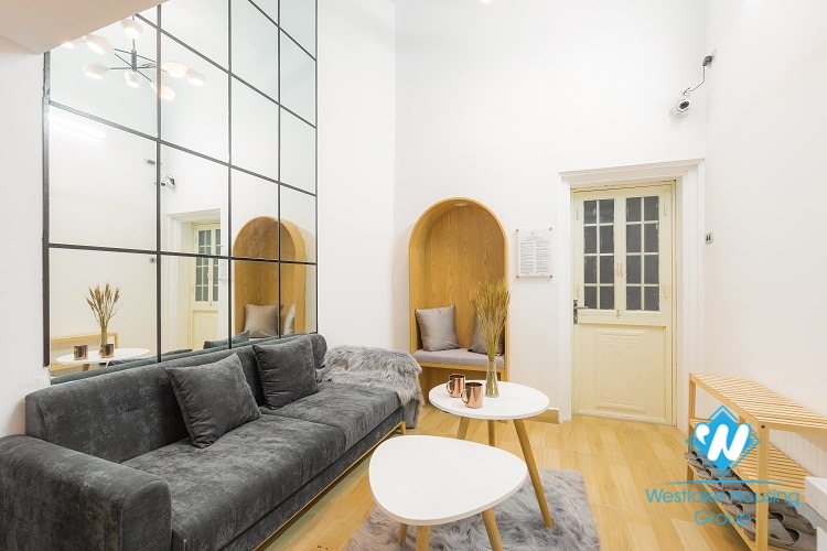 Cheap 4 bedroom apartment for rent in Hoan Kiem District, Hanoi